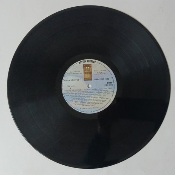 Vintage Linda Ronstadt Greatest Hits vinyl record 1976 first pressing - Picture 8 of 11